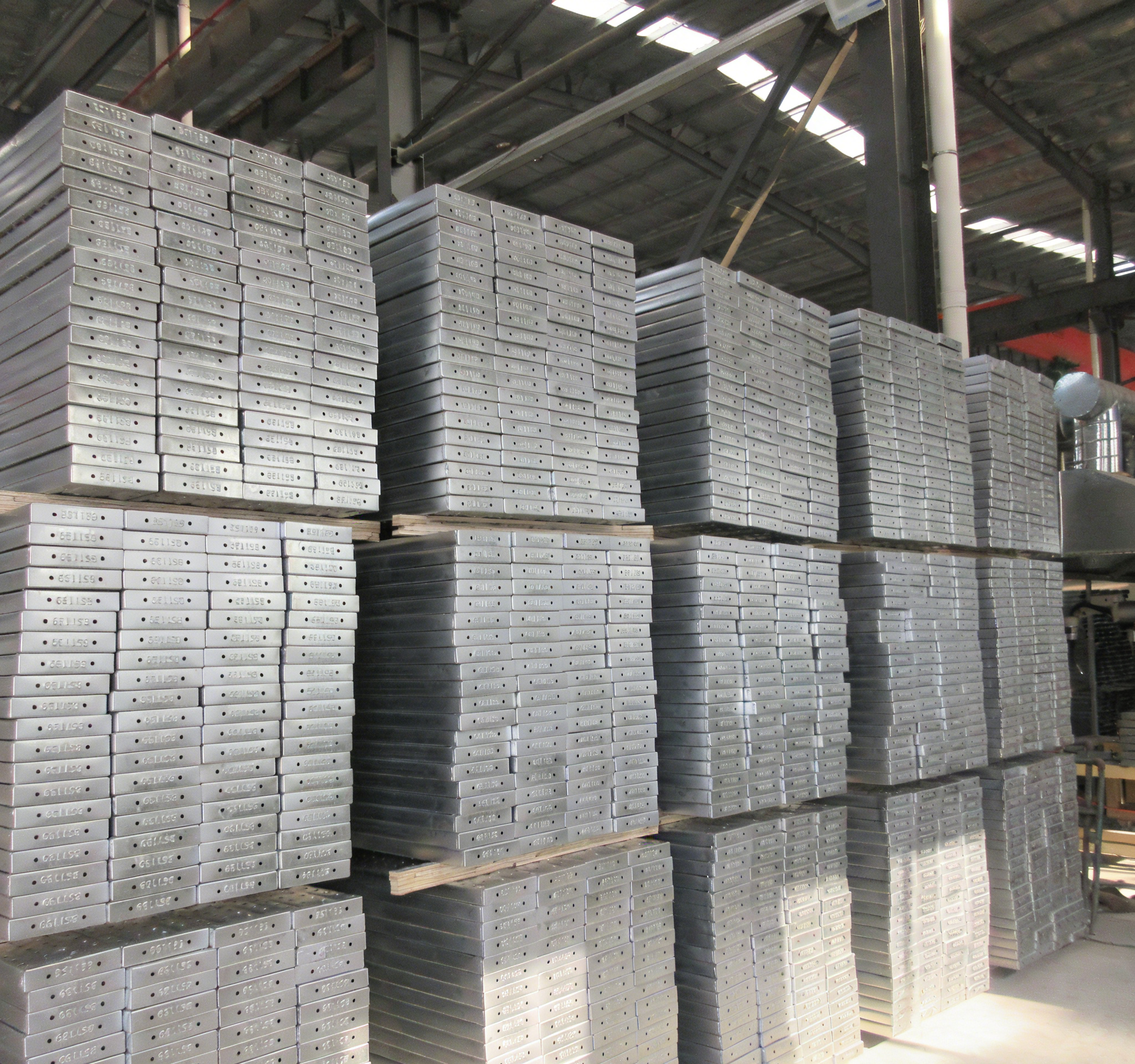 steel planks.png